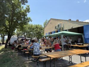 7CE0ED75-5B95-4259-ABD9-E4F0996F4902_1_105_c